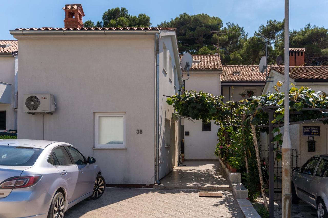 Villa Kuca Anea Poreč Exterior foto